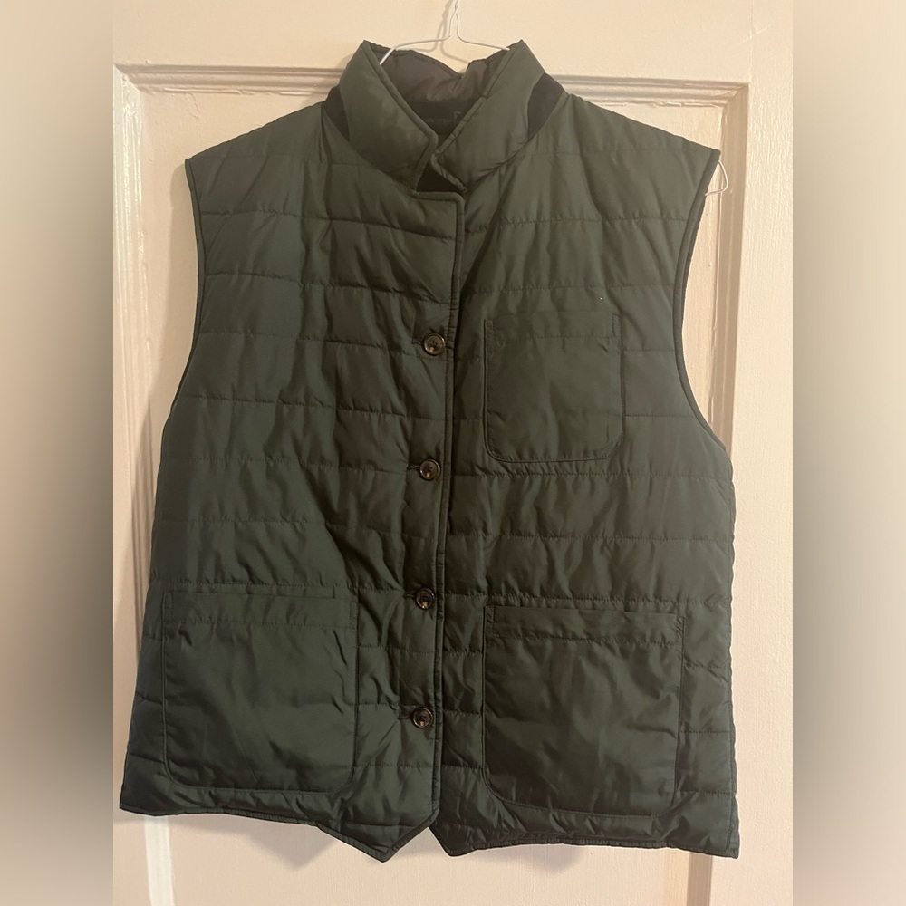Men’s Massimo Dutti reversible green/black puffer vest